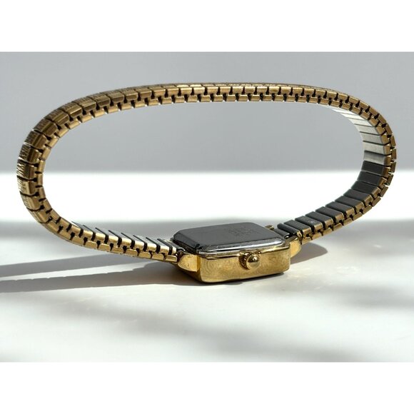 Pulsar V811-X055 Gold Toned Ladies Vintage Wristwatch - 18mm - WORKS! - Picture 7 of 14